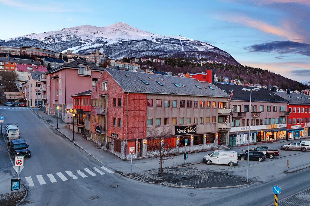 Narvik Hotel Wivel Екстериор снимка